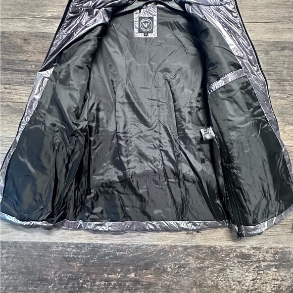 White Mark Metallic Puffer Jacket with Quilted Design Womens Size Medium - Picture 8 of 12